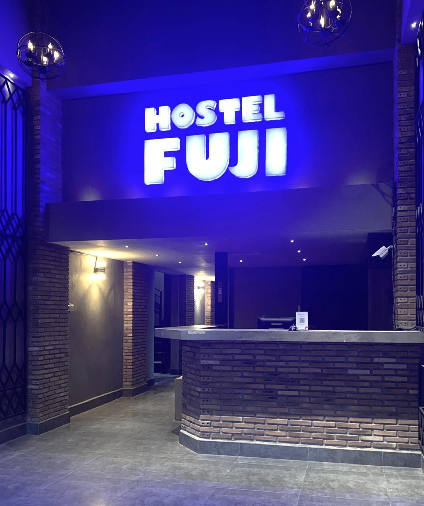 Hostel Fuji Phnom Penh Zewnętrze zdjęcie