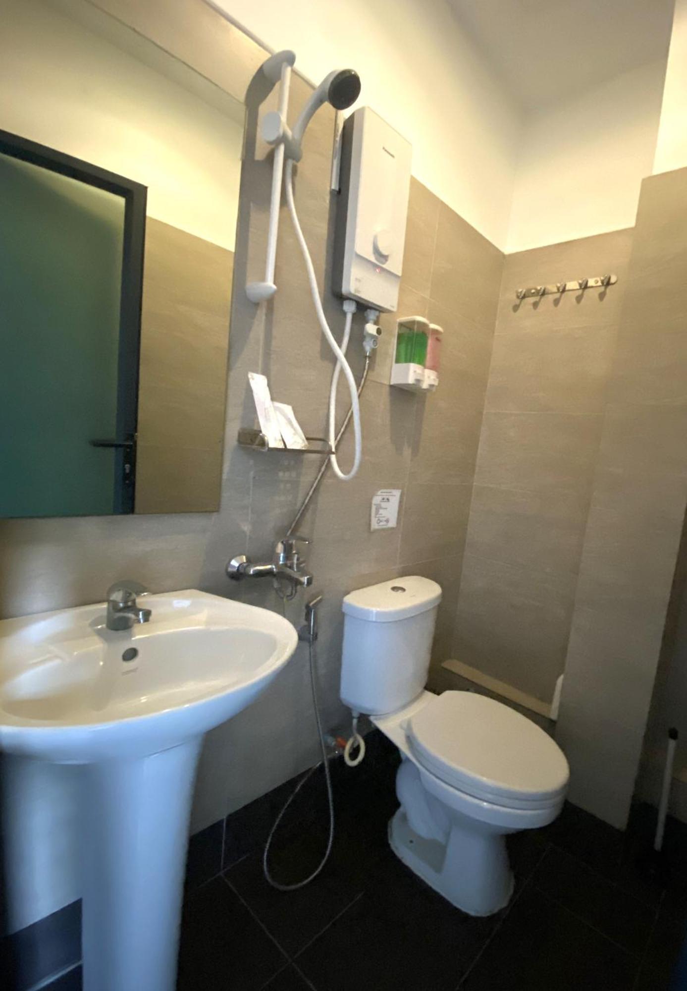 Hostel Fuji Phnom Penh Zewnętrze zdjęcie