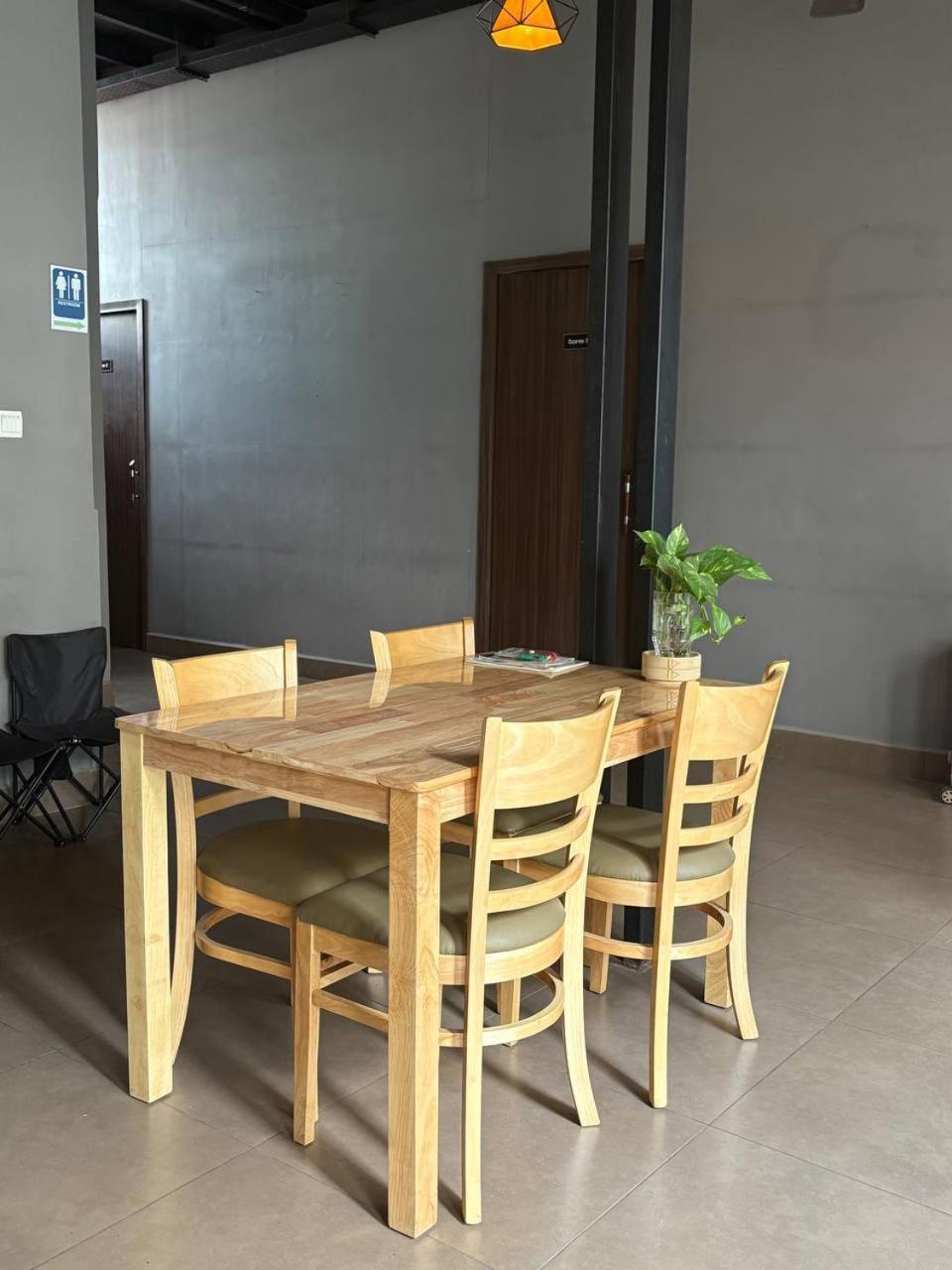 Hostel Fuji Phnom Penh Zewnętrze zdjęcie